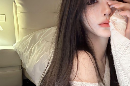 孟美岐“每天只睡半小时”人设翻车？深扒内娱明星的“努力陷阱”与舆论围剿