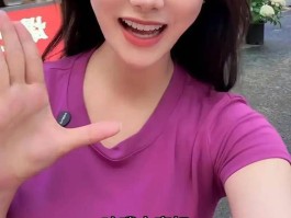 知名网红“表妹李KK”破产！未婚生女后掉粉上百万转行去卖小吃